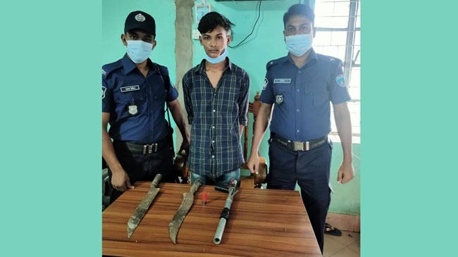 বেগমগঞ্জে বাবু বাহিনীর ক্যাডার সজিব অস্ত্র ও গুলিসহ আটক