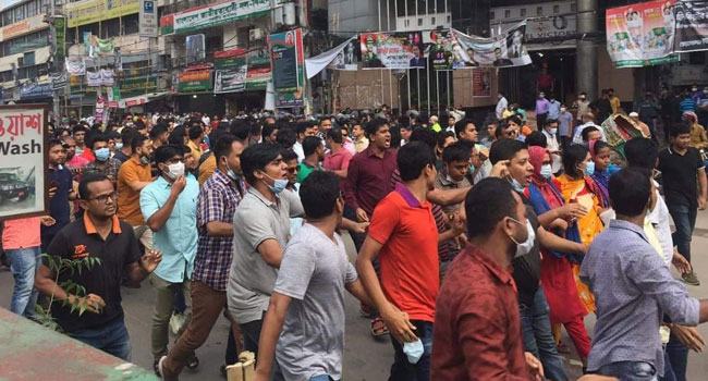 নয়াপল্টনে পুলিশ-ছাত্রদল সংঘর্ষ