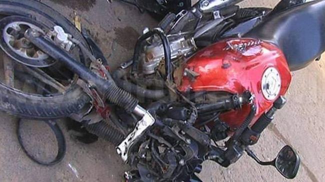 মিরসরাইয়ে সড়ক দুর্ঘটনায় চাচা-ভাতিজার মৃত্যু