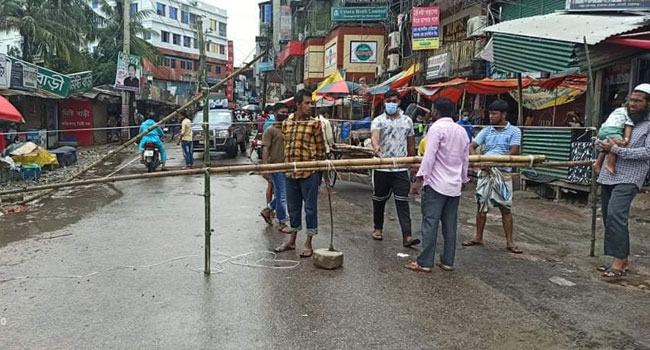সোনারগাঁওয়ে লকডাউন : কঠোর অবস্থানে প্রশাসন