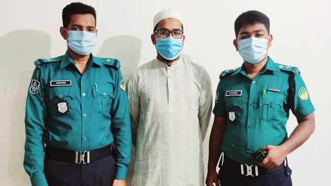 ‘পুলিশ সাইবার সাপোর্ট উইমেন’ পেজে অভিযোগ করে প্রতিকার পেলেন কলেজছাত্রী
