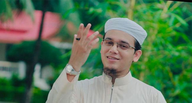 ইসলামী গান গেয়ে সুস্থ সংস্কৃতির বিকাশ চান সাঈদ আহমদ