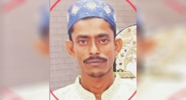 পাথরঘাটায় হিন্দু ধর্ম ছেড়ে যুবকের ইসলাম গ্রহণ