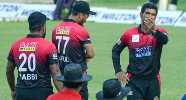 মাহমুদউল্লাহকে জরিমানা