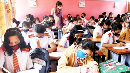 শিক্ষাপ্রতিষ্ঠানের ছুটি আবারো বাড়ল