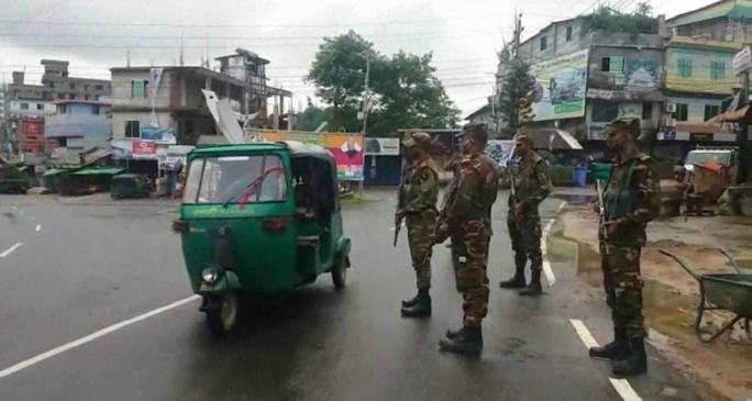 রাঙ্গামাটিতে চলছে লকডাউনের দ্বিতীয় দিন: তৎপর সেনাবাহিনী