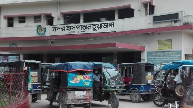 সিন্ডিকেটের নিয়ন্ত্রণে অক্সিজেন সিলিন্ডার ব্যবসা