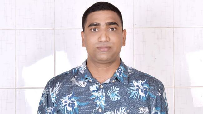 নেট দুনিয়ায় ভাইরাল তরুণ সংগীতশিল্পী সাইফুর রহমানের গান