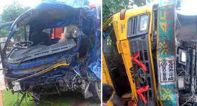 মান্দায় ট্রাক-পিকআপের মুখোমুখী সংঘর্ষে নিহত ২, আহত ৩