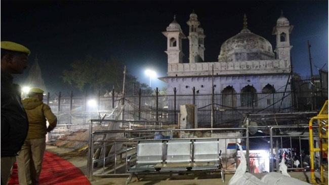জ্ঞানভাপি মসজিদ কমপ্লক্স জরিপের আদেশকে চ্যালেঞ্জ