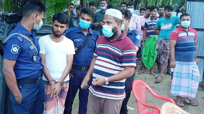 ২০ লাখ টাকা আত্মসাৎ মামলায় সেই ব্যাংক কর্মী আটক