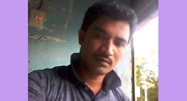 কুমিল্লায় প্রকাশ্যে ইউপি মেম্বারকে কুপিয়ে হত্যা