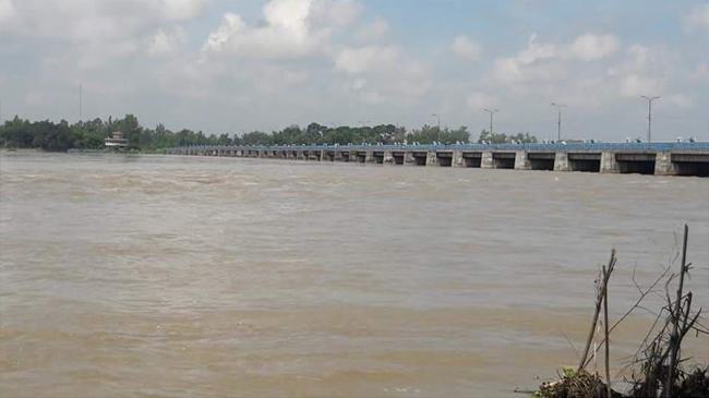 তিস্তায় বাড়ছে পানি, বন্যার পদধ্বনি