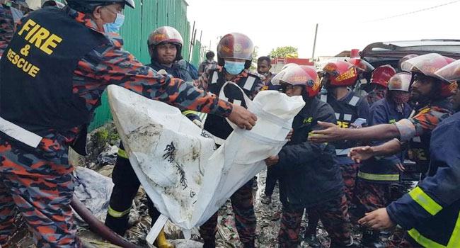 ২২ ঘণ্টা পর আগুন নিয়ন্ত্রণে, বাড়তে পারে লাশ