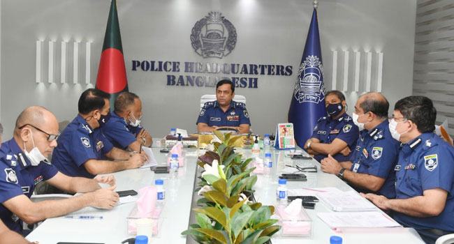 ঈদ নির্বিঘ্ন করতে বাহিনীর কর্মকর্তাদের নির্দেশ আইজিপির