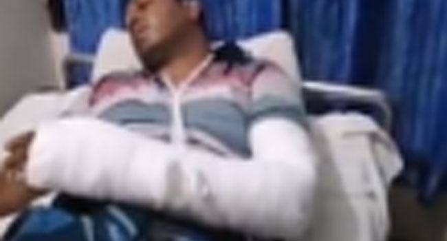 পৌরভবনে ড্রাইভারকে নির্যাতনের অভিযোগ কাদের মির্জার অনুসারীদের বিরুদ্ধে