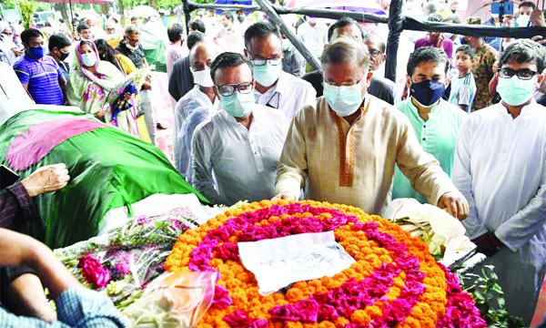 ফকির আলমগীরের দাফন সম্পন্ন