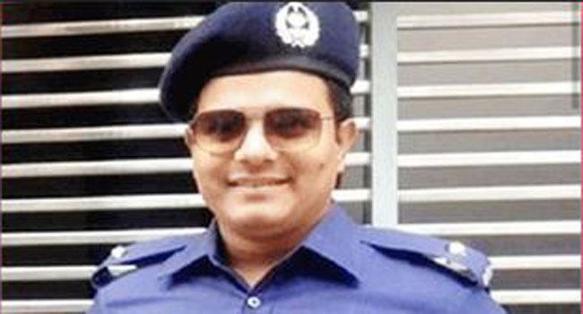 স্ত্রীকে অস্বীকার ও হত্যার হুমকির অভিযোগে পাইকগাছার ওসি (তদন্ত) প্রত্যাহার