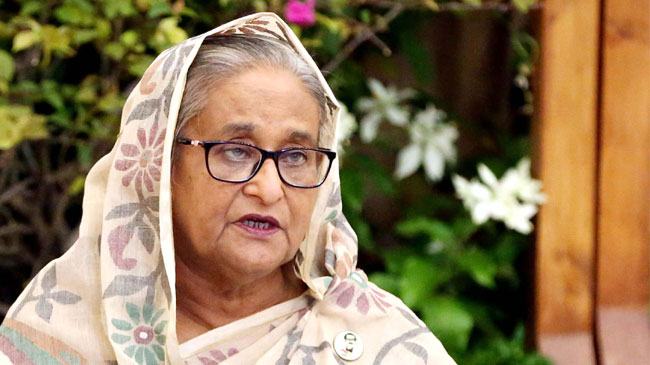 প্রশাসনের কর্মকর্তারা অনিয়ম করলে কঠোর শাস্তি : প্রধানমন্ত্রী