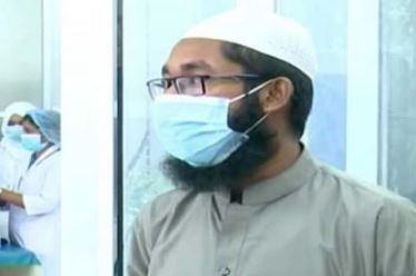 বাসা থেকে তুলে নেয়া হলো একসাথে করোনার ‘তিন ডোজ’ নেয়া ফারুককে