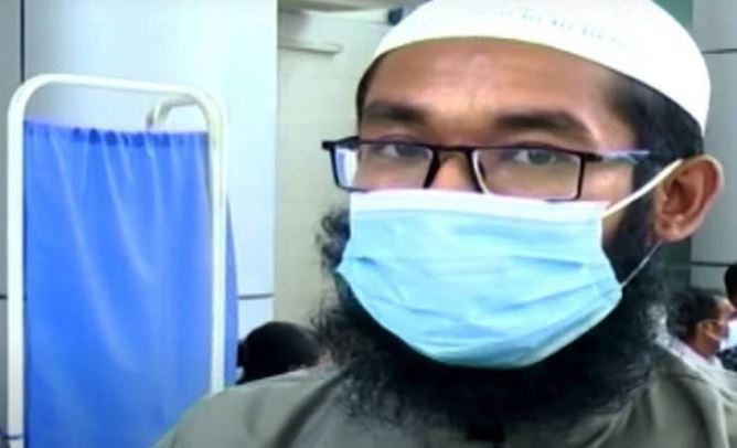একসাথে করোনার ৩ ডোজ  : ওমর ফারুকের মানসিক সুস্থতা খতিয়ে দেখা হচ্ছে