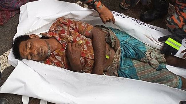ঈশ্বরদীতে ট্রাকচাপায় নিহত ১