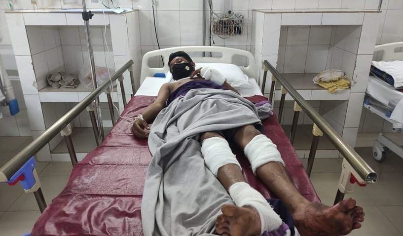 কিশোরের হাত-পায়ের রগ কেটে দিলো মাদক ব্যবসায়ীরা