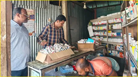 মেয়াদোত্তীর্ণ ওষুধ প্রদর্শনে তাহিরপুরে ৬ ফার্মেসিকে জরিমানা