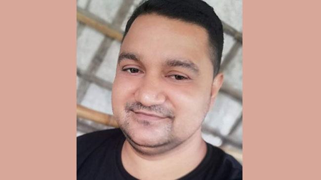 টাঙ্গাইলে সরকারি সা’দত কলেজের পিয়নের ঝুলন্ত লাশ উদ্ধার