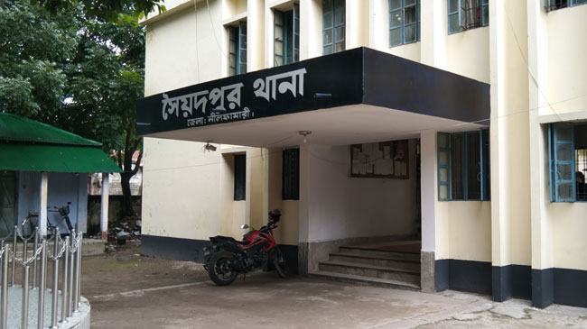 সৈয়দপুরে গলায় ফাঁস দিয়ে গৃহবধূর আত্মহত্যা