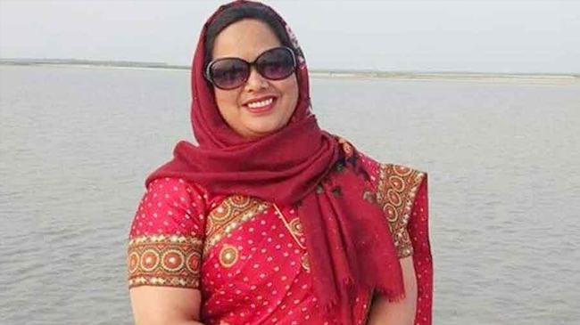সেই সাবেক ডিসিসহ ৪ জনের পোস্টিং নিয়ে রিট