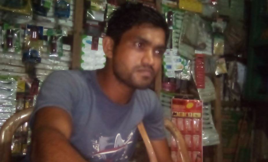 এখন আবার আরেক বোনের দিকে নজর!