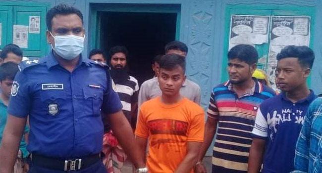 বরগুনায় প্রেমের ফাঁদে ফেলে স্কুলছাত্রীকে ধর্ষণ, কিশোর আটক