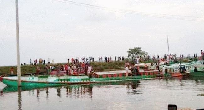 ব্রাহ্মণবাড়িয়ায় নৌকাডুবি : ২০ লাশ উদ্ধার