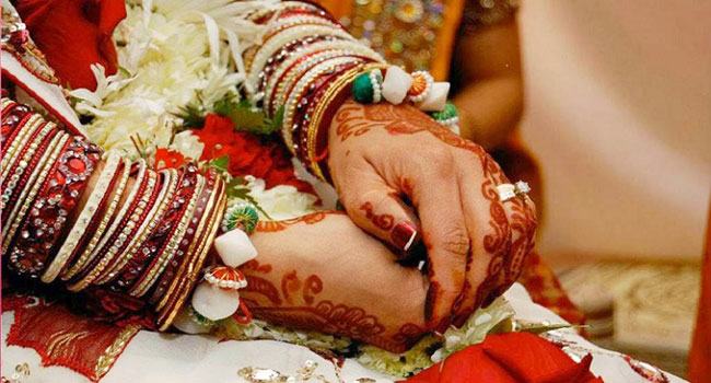 নতুন বউয়ের সাথে বেড়াতে এসে লাশ হলেন দুই নানি