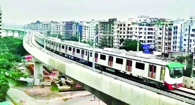 মেট্রোরেলের পরীক্ষামূলক যাত্রা শুরু