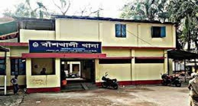 শিয়াল তাড়ানোর ফাঁদ, প্রাণ গেলো গৃহবধূর