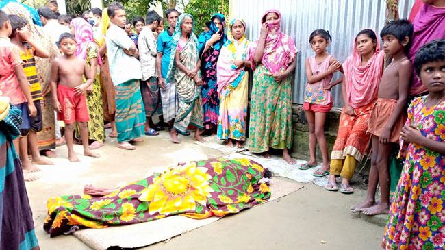 ঘিওরে গৃহবধূর ঝুলন্ত লাশ উদ্ধার