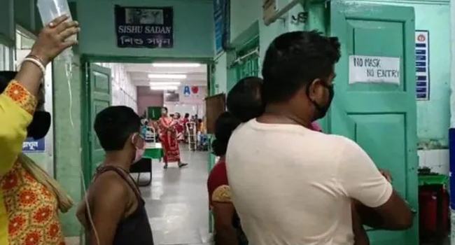 অজানা জ্বরে আক্রান্ত হয়ে মরছে শিশুরা, আতঙ্ক পশ্চিমবঙ্গে