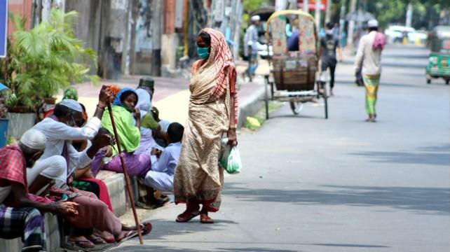 শহরের অর্ধেক পরিবারই দারিদ্রের ঝুঁকিতে : বিশ্বব্যাংক