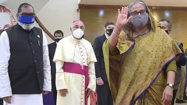 নিউইয়র্কের উদ্দেশে ঢাকা ছাড়লেন প্রধানমন্ত্রী