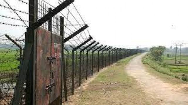 অবৈধভাবে ভারতে প্রবেশকালে ২ বাংলাদেশী আটক