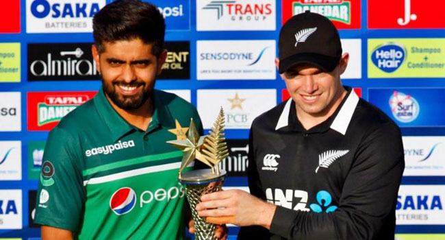 ‘পাকিস্তানের ক্রিকেটকে মেরে ফেললো নিউজিল্যান্ড’