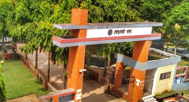 ঘোড়াঘাটে জুয়ার আসর থেকে ইউপি চেয়ারম্যানসহ আটক ৬