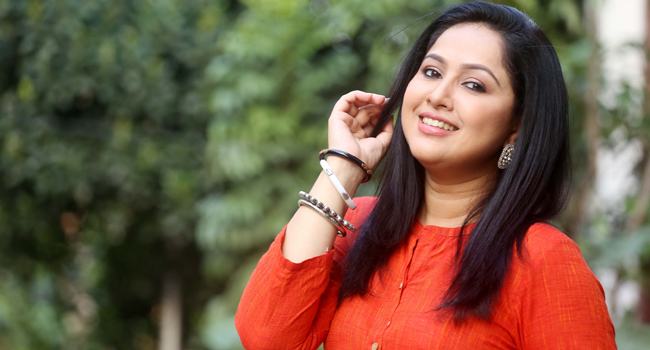 যে কারণে সব সিডিউল স্থগিত করতে পারেন নাদিয়া