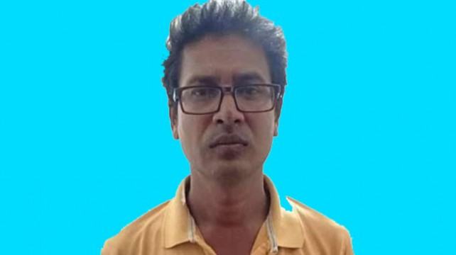 ৫ বছরের সাজার ভয়ে ১৪ বছর পলাতক, অতপর...