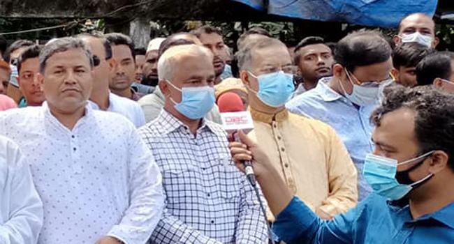 ‘কয়েকজন মন্ত্রী অলিখিতভাবে জিয়া পরিবার ও বিএনপি বিষয়ক মন্ত্রণালয়ের দায়িত্বে আছেন’