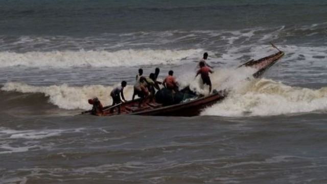 বঙ্গোপসাগরের লঘুচাপ স্থলভাগে, ৩ নম্বর সতর্কতা