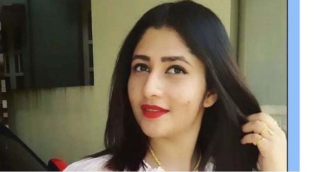 চিরকুট লিখে অভিনেত্রীর আত্মহত্যা