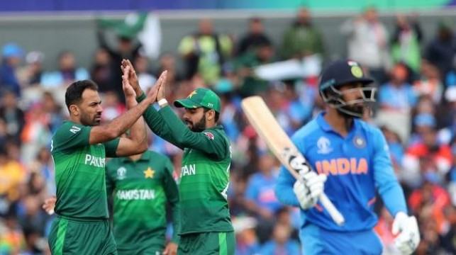 এক ঘণ্টায় শেষ হয়ে গেলো ভারত-পাকিস্তান ম্যাচের টিকেট